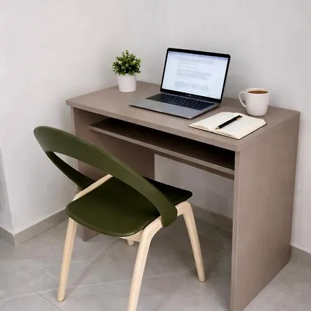 Spacious With Comfort & Terrace *