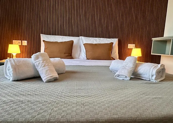 Spacious With Comfort & Terrace Apartment